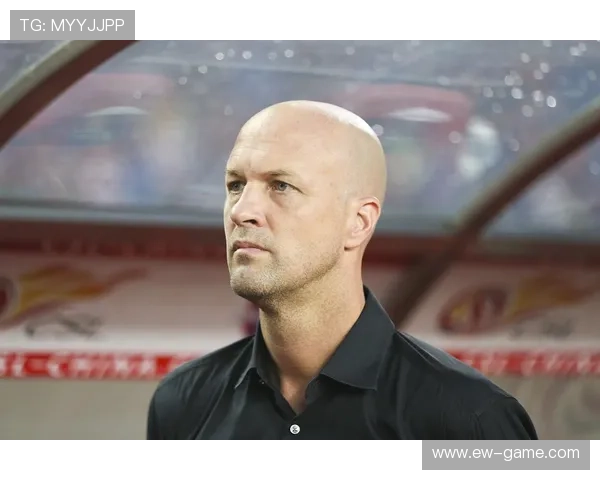 克鲁伊夫技术全面性引领足球新闻新视角 克鲁伊夫技术全面性引领足球新闻新视角